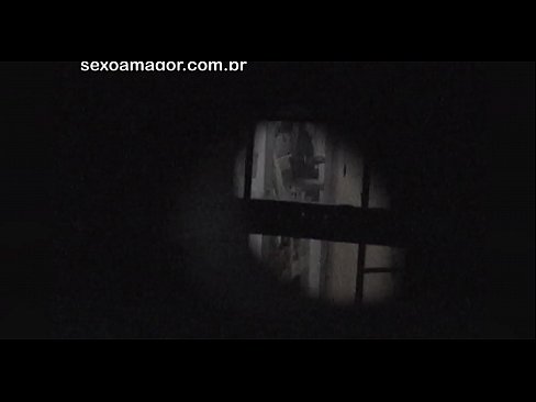 ❤️ Blondýnka se nechá tajně natáčet šmírákem ze sousedství schovaným za dutými cihlami. ❤ Anal video u nás ❌️❤
